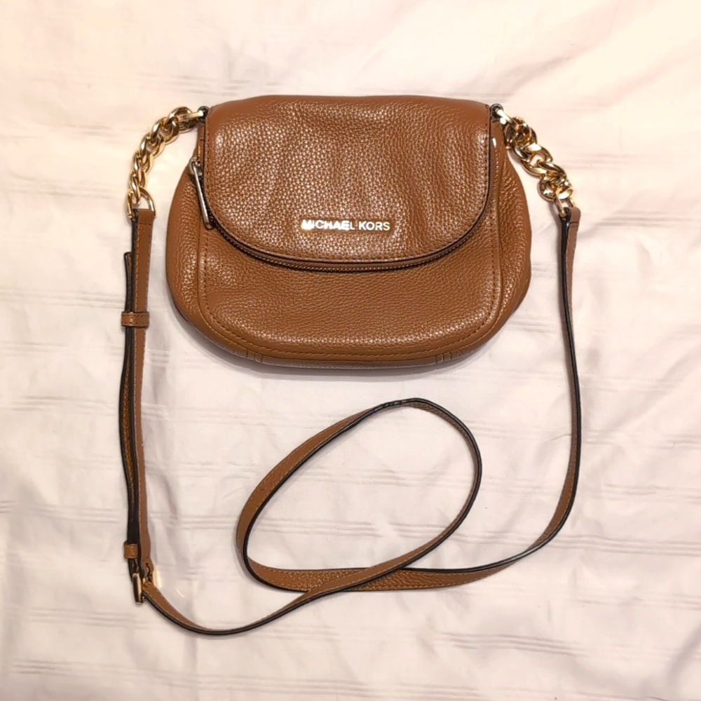 Michael Kors crossbody leather purse
